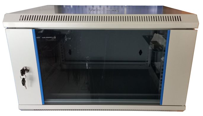 Фото WMNC-15U-FLAT-AC Hypernet Шафа комутаційна настінна 15U 600x450 розбірна